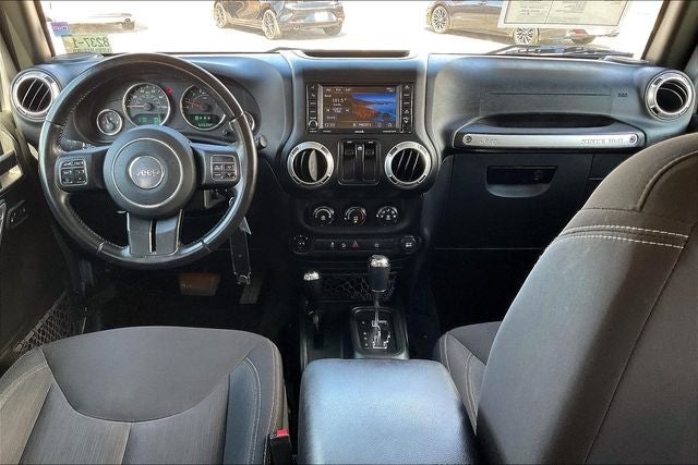 2018 Jeep Wrangler JK Sahara