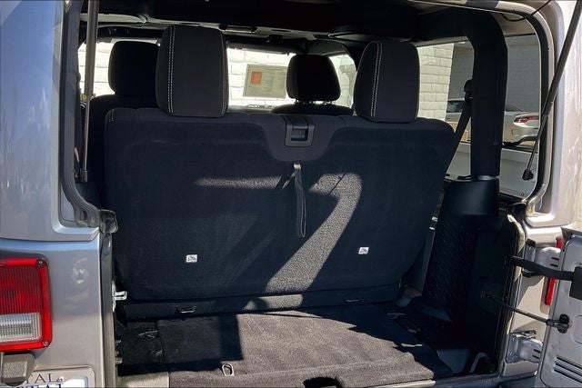 2018 Jeep Wrangler JK Sahara