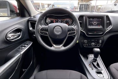 2019 Jeep Cherokee Latitude