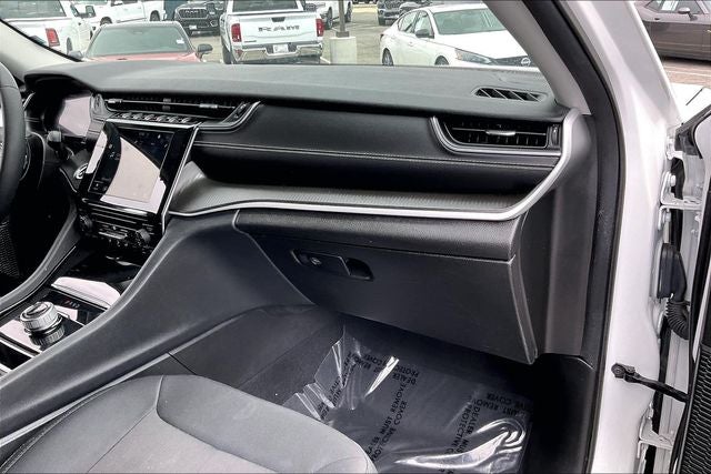 2023 Jeep Grand Cherokee Laredo