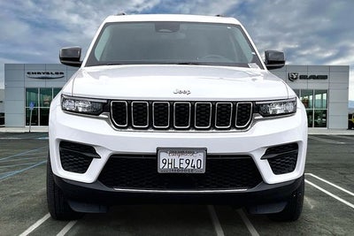 2023 Jeep Grand Cherokee Laredo
