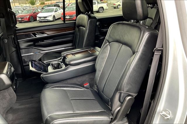 2024 Jeep Grand Wagoneer L Base