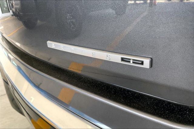 2022 Jeep Grand Wagoneer Series I
