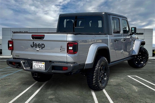 2021 Jeep Gladiator Willys