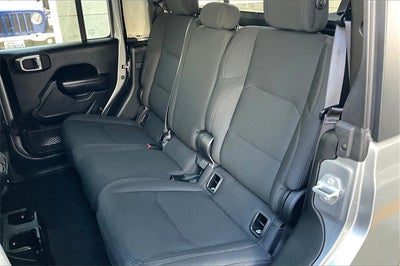 2021 Jeep Gladiator Willys