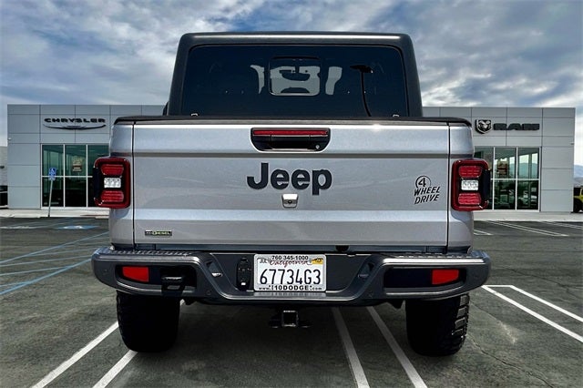 2021 Jeep Gladiator Willys