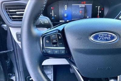 2025 Ford Escape Plug-In Hybrid Base