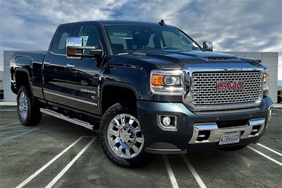 2017 GMC Sierra 2500HD Denali
