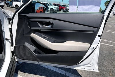 2025 Honda Accord SE