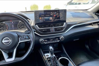 2023 Nissan Altima 2.0 SR