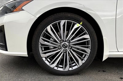 2025 Nissan Altima 2.5 SL