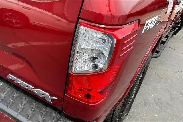 2017 Nissan Titan PRO-4X