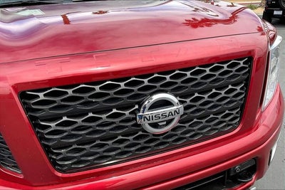 2017 Nissan Titan PRO-4X
