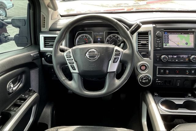 2017 Nissan Titan PRO-4X