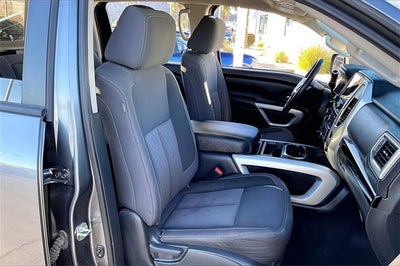 2021 Nissan Titan SV