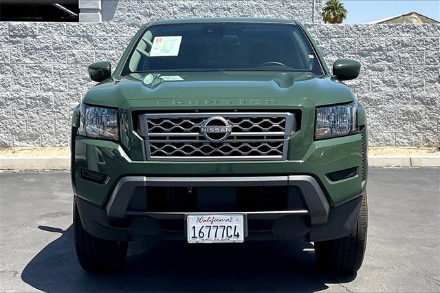 2024 Nissan Frontier SV