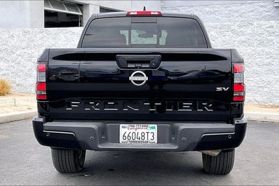 2023 Nissan Frontier SV