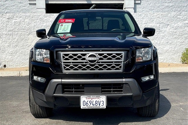 2023 Nissan Frontier SV