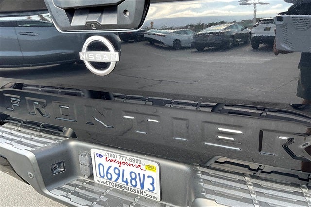 2023 Nissan Frontier SV