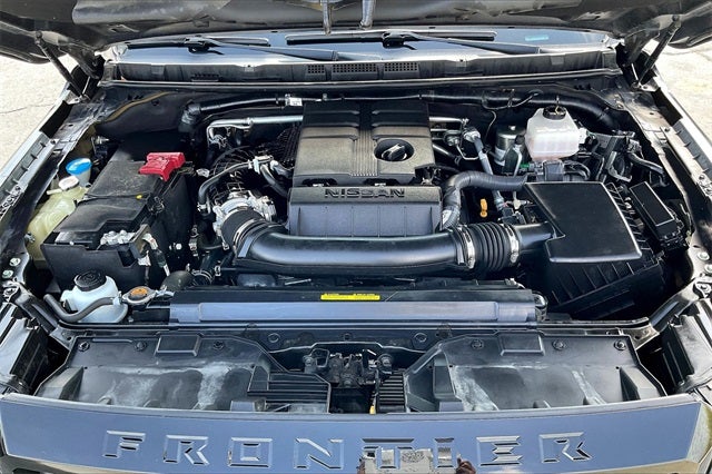 2023 Nissan Frontier SV