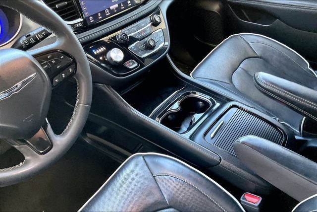 2023 Chrysler Pacifica Hybrid Limited