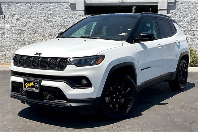 2023 Jeep Compass Altitude