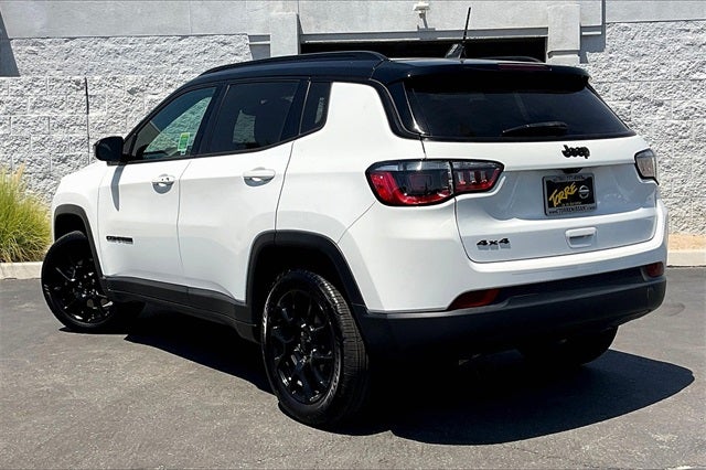 2023 Jeep Compass Altitude