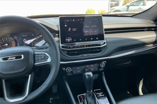 2023 Jeep Compass Altitude