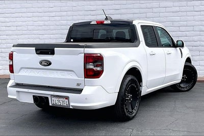 2025 Ford Maverick Lobo High
