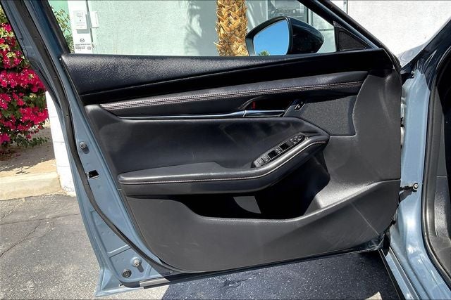 2025 Mazda Mazda3 2.5 S Carbon Edition