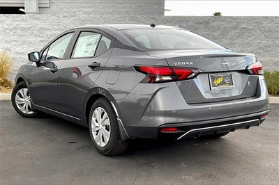 2025 Nissan Versa 1.6 S