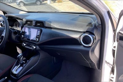 2024 Nissan Versa 1.6 SR