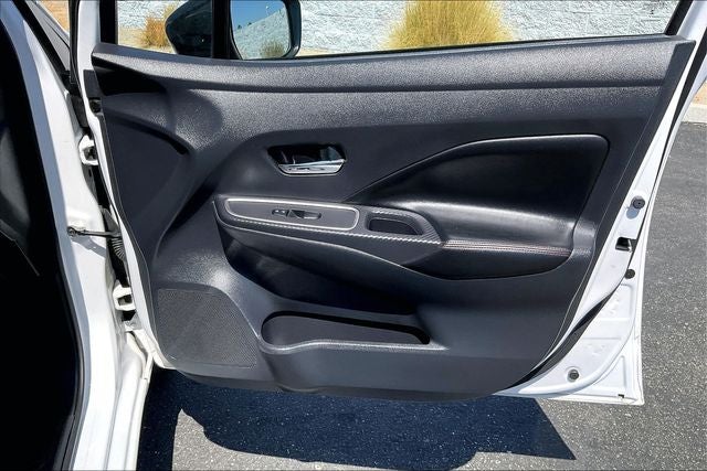 2024 Nissan Versa 1.6 SR
