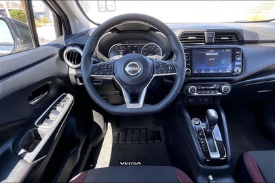 2024 Nissan Versa 1.6 SR