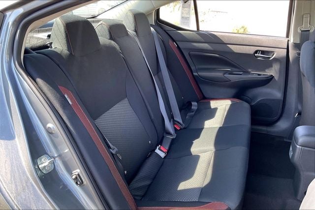 2025 Nissan Versa 1.6 SR