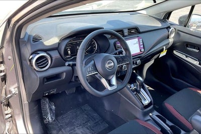 2025 Nissan Versa 1.6 SR