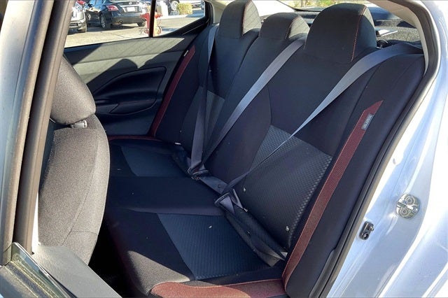 2025 Nissan Versa 1.6 SR