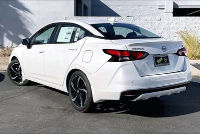 2025 Nissan Versa 1.6 SR