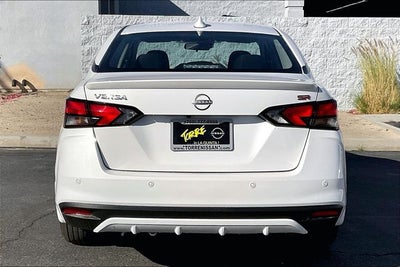 2025 Nissan Versa 1.6 SR