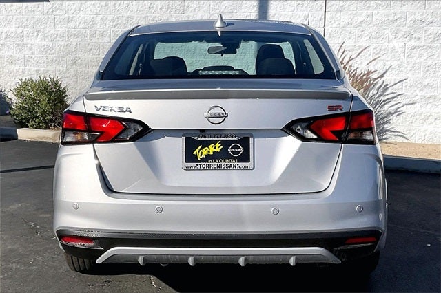 2025 Nissan Versa 1.6 SR