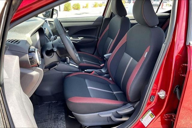 2025 Nissan Versa 1.6 SR