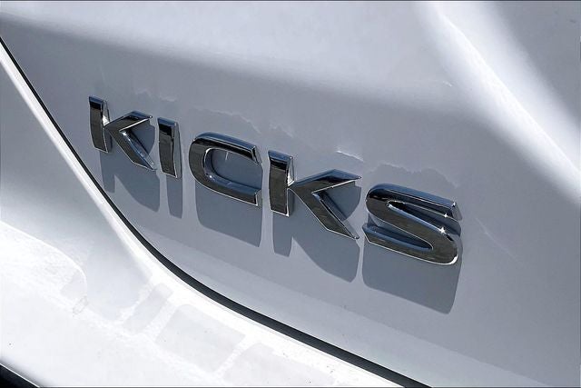 2025 Nissan Kicks Play S
