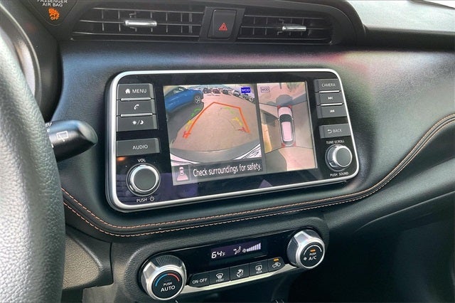 2019 Nissan Kicks SR