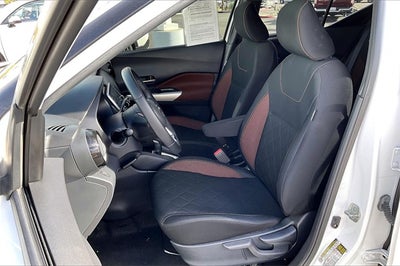 2019 Nissan Kicks SR