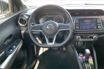 2019 Nissan Kicks SR