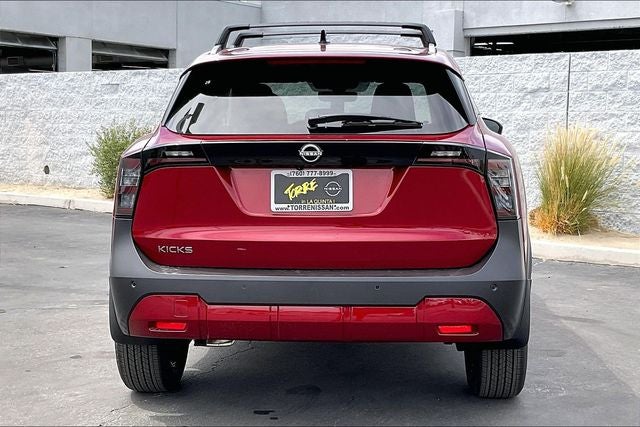 2026 Nissan Kicks SV