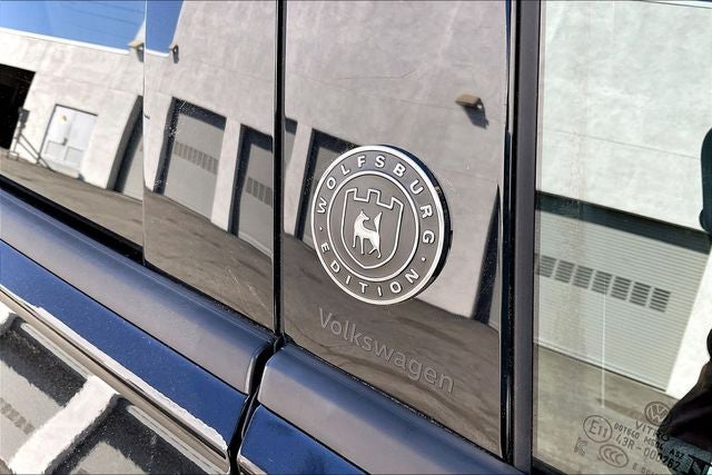 2024 Volkswagen Tiguan 2.0T Wolfsburg Edition