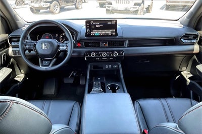2025 Honda Pilot TrailSport