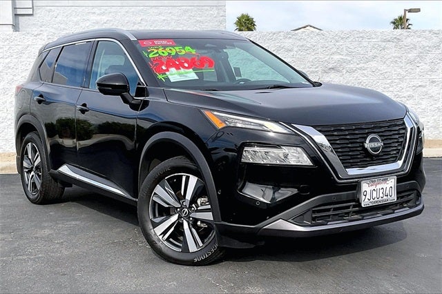 2023 Nissan Rogue SL