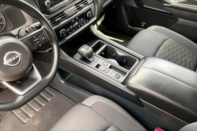 2025 Nissan Pathfinder S